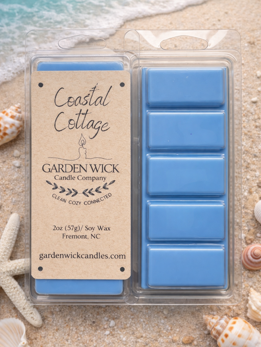 Coastal Cottage hand-poured wax melt with airy coastal and floral fragrance from Garden Wick